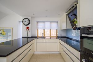 Photo 20- click for photo gallery